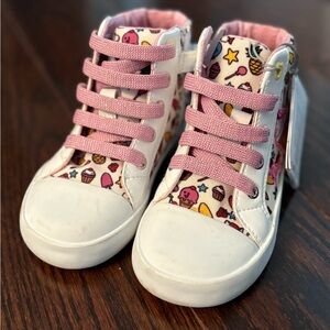 Geox Kids Shoes - Size 7